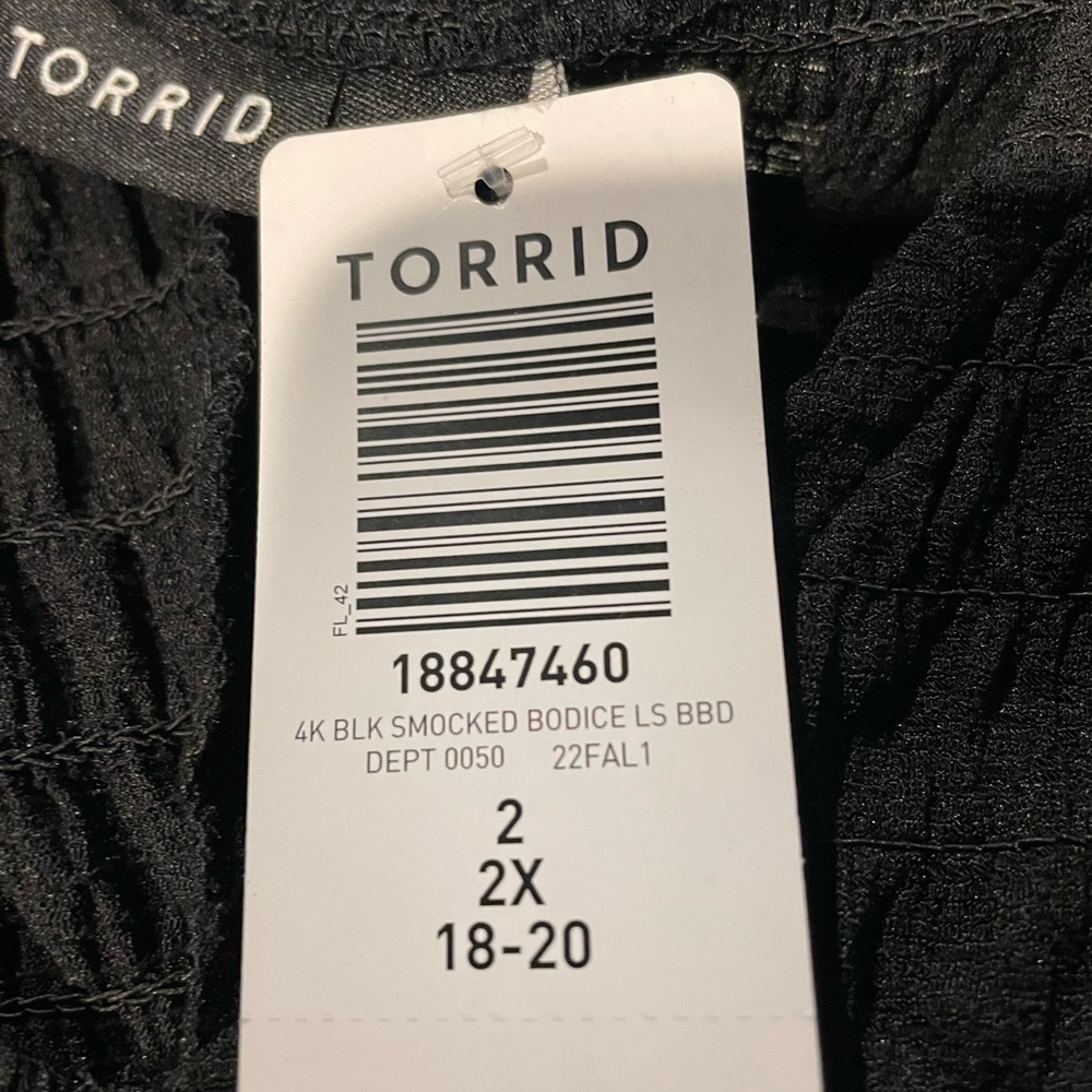 Torrid 18/20 shirt